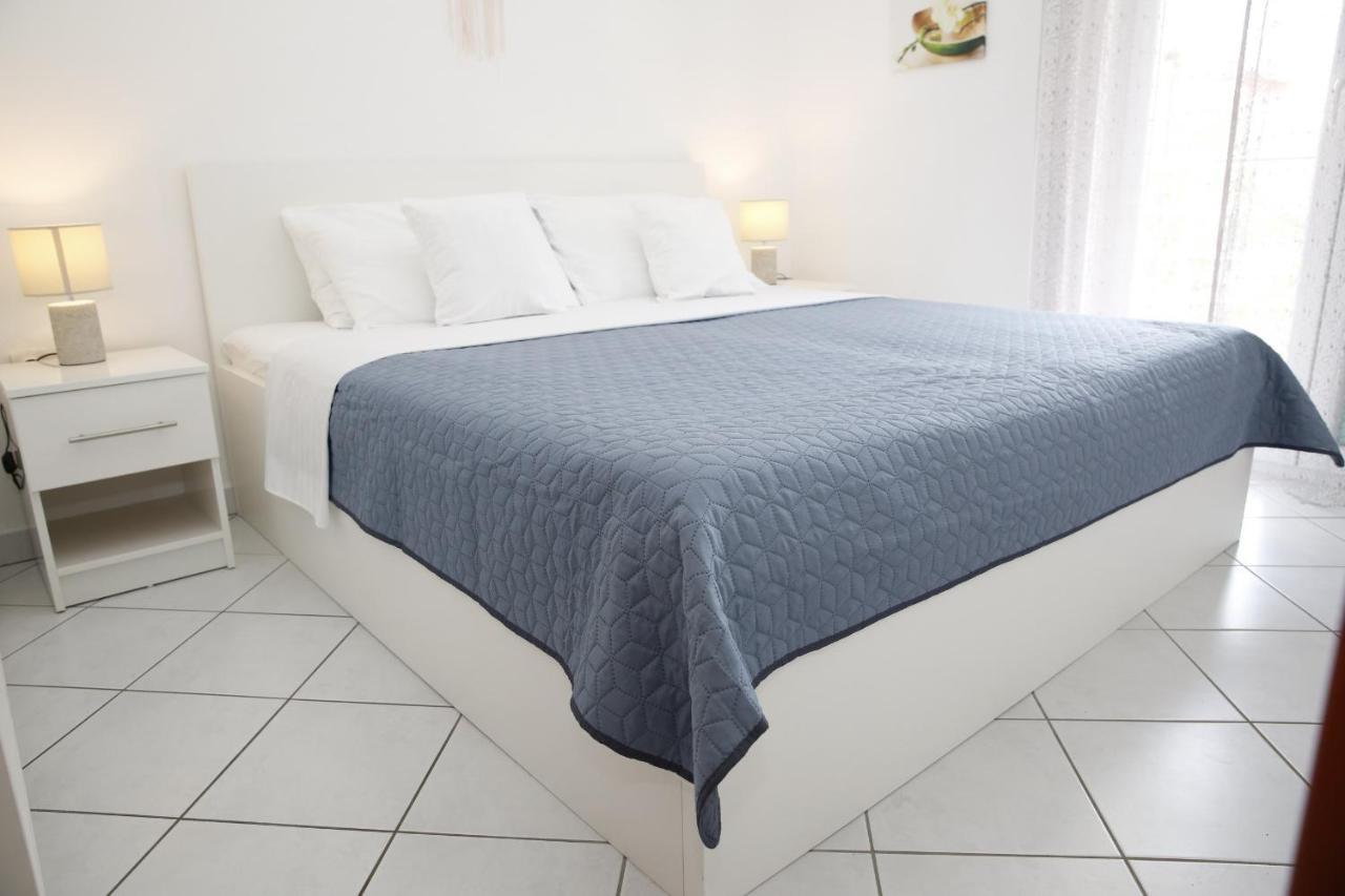 Apartments Lepur 沃迪切 外观 照片