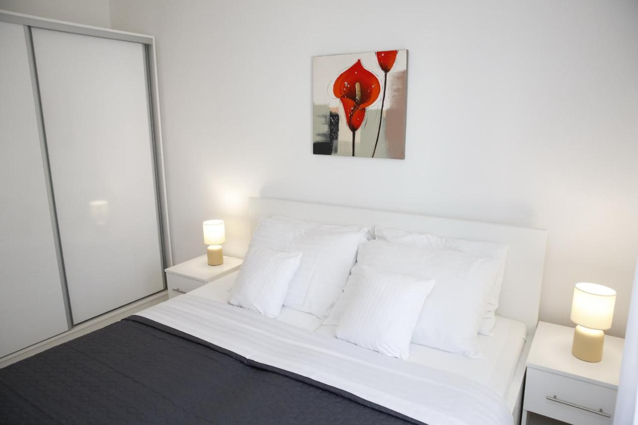 Apartments Lepur 沃迪切 外观 照片