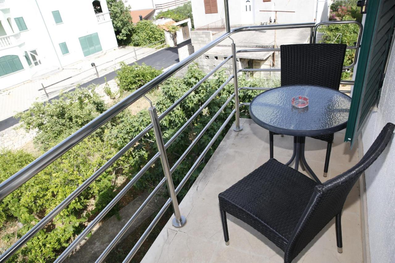 Apartments Lepur 沃迪切 外观 照片